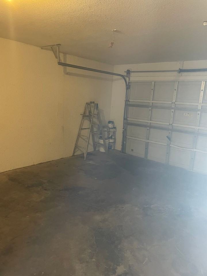 37207 Grassy Hill Ln - Photo 6 of 14