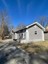 211 E Adams St - Photo 1 of 1