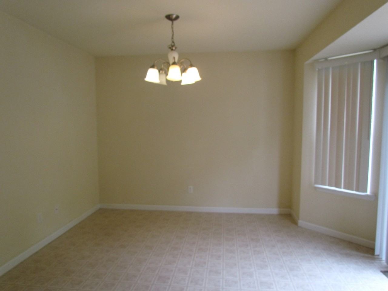 131 Kale Ct - Photo 7 of 28