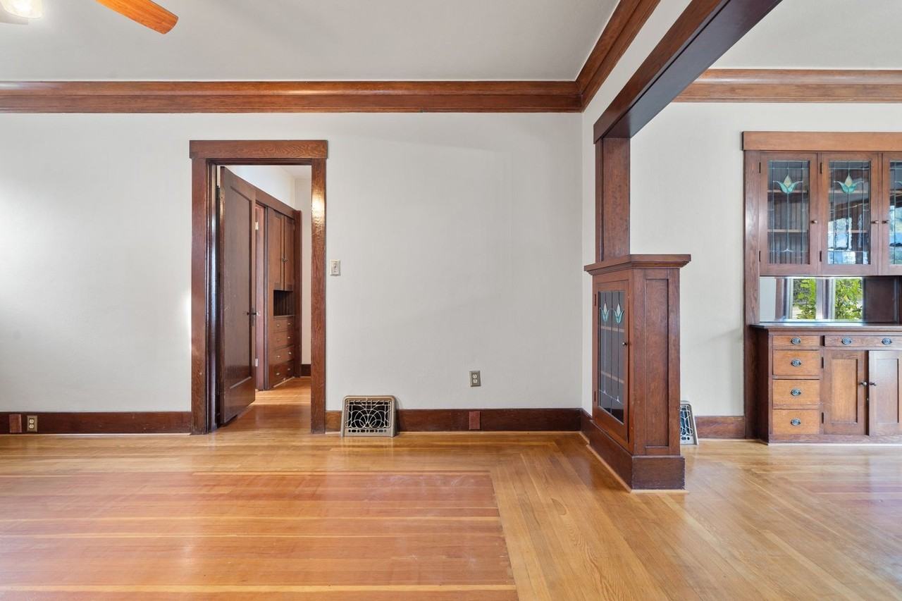 1936 Burwell Street - Photo 3 of 50