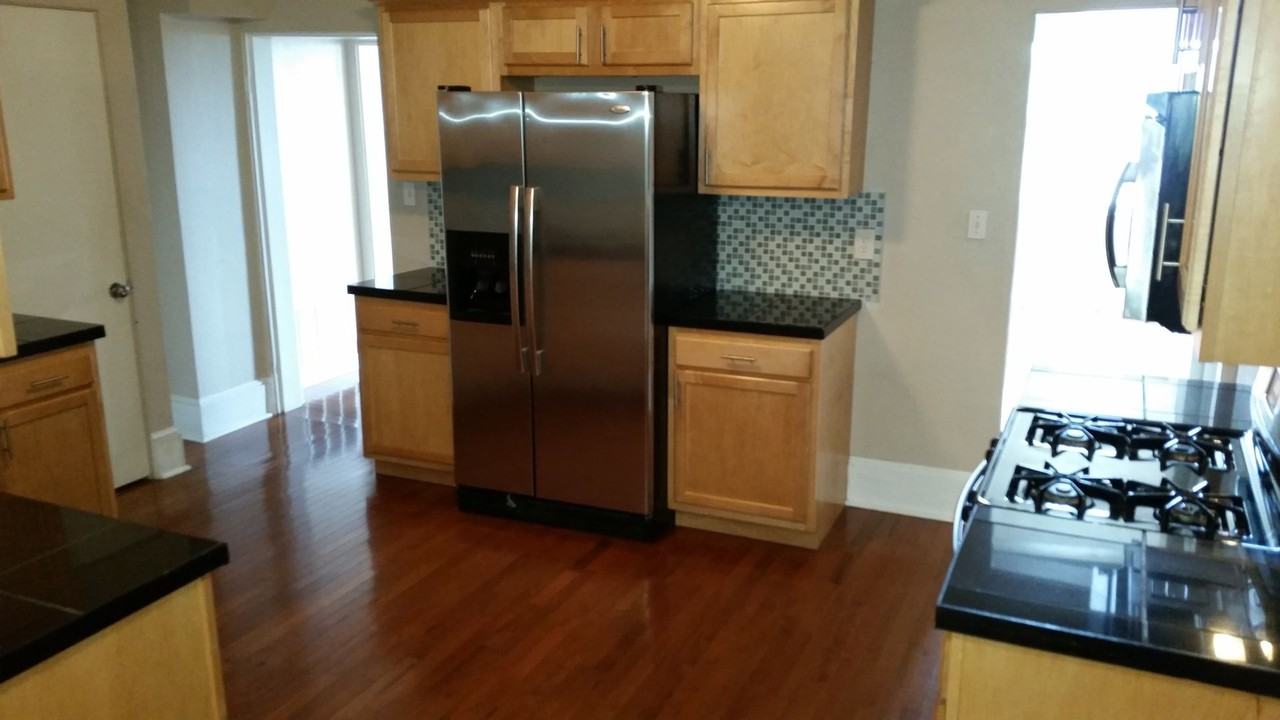 36 Magdalene St - Photo 3 of 20