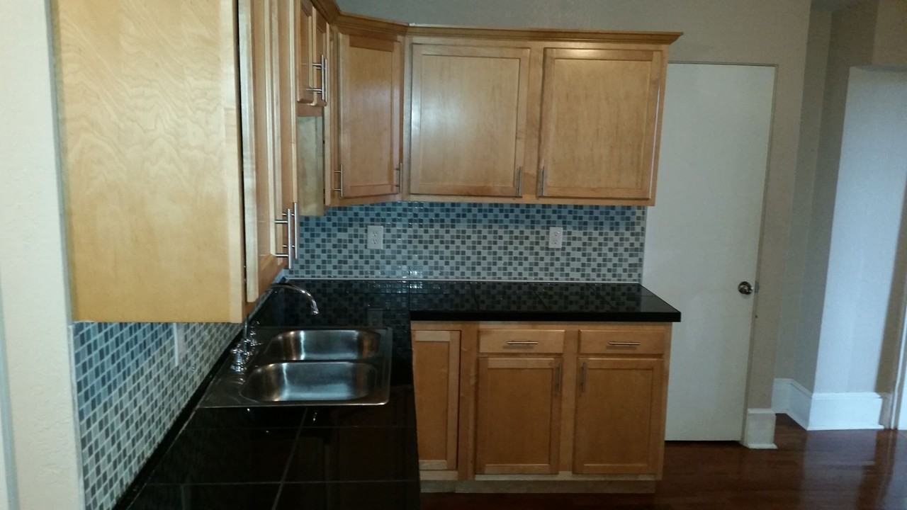 36 Magdalene St - Photo 6 of 20