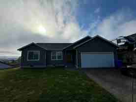 246 Palmdale Ave - Photo 1 of 1