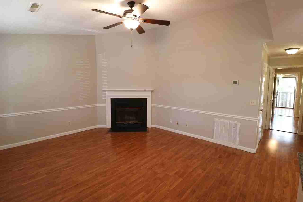 211 Olde Vineyard Ct - Photo 3 of 16