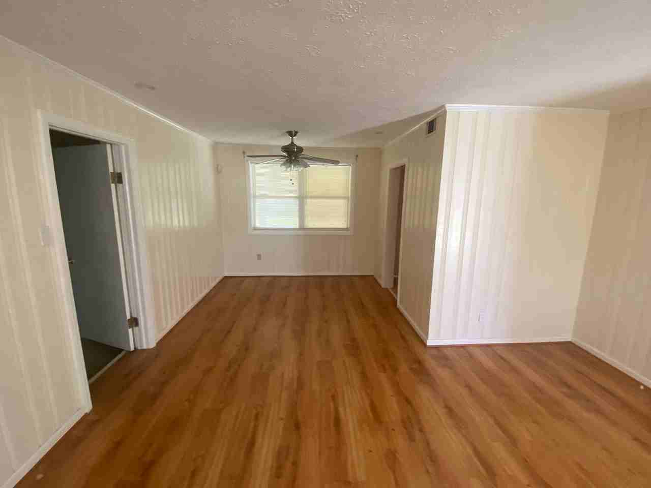 4712 Herty Dr - Photo 3 of 5