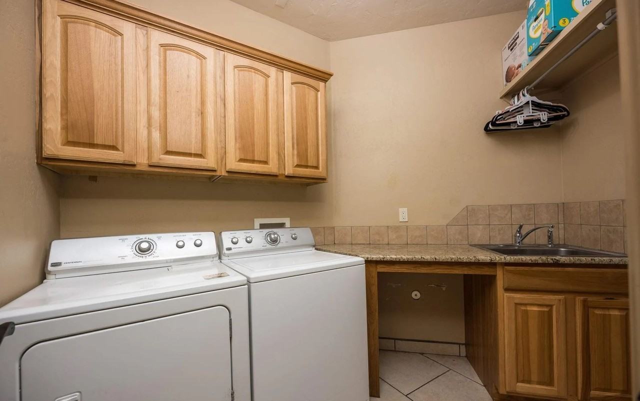3903 Monte Lindo Ct - Photo 3 of 12
