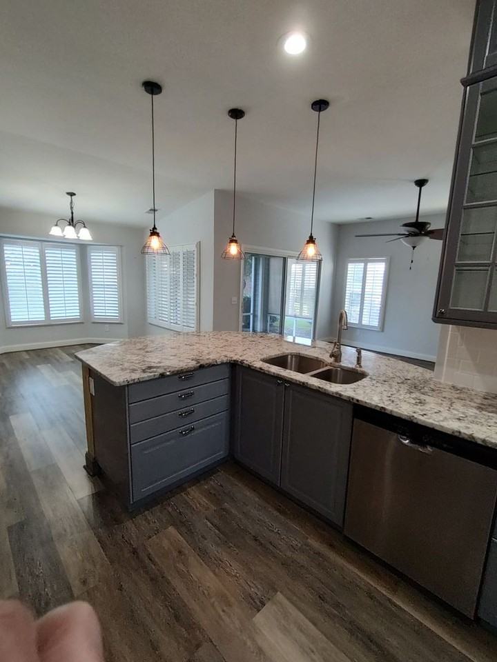 53 Zubler St - Photo 7 of 19