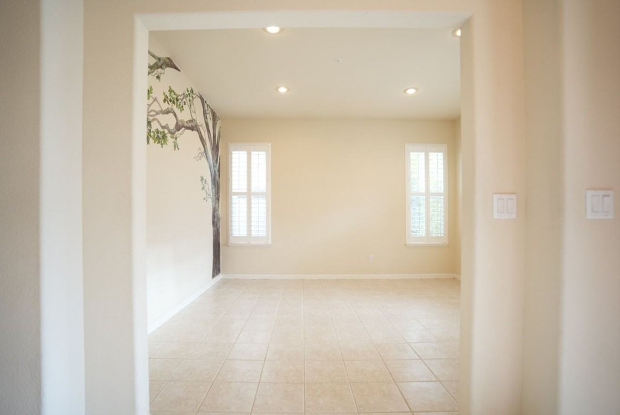 54 Summerbrooke Cir - Photo 5 of 34