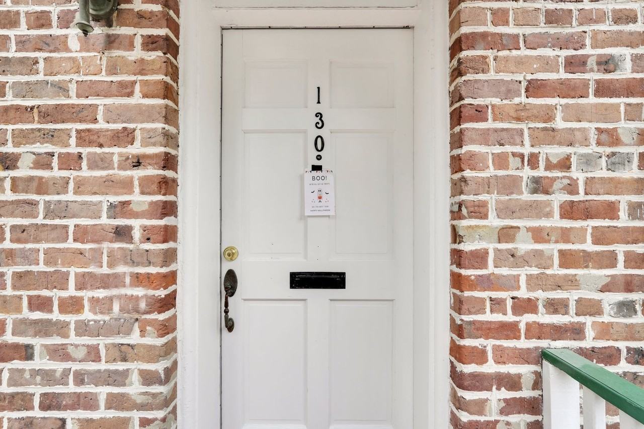 130 W Jones St - Photo 5 of 47