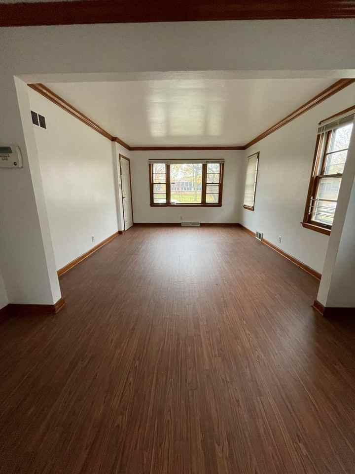 3601 N 53rd St - Photo 7 of 7