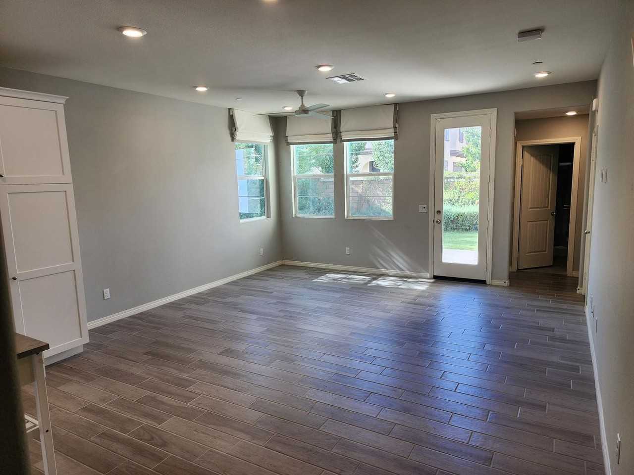 20069 Red Rock Ave - Photo 2 of 16