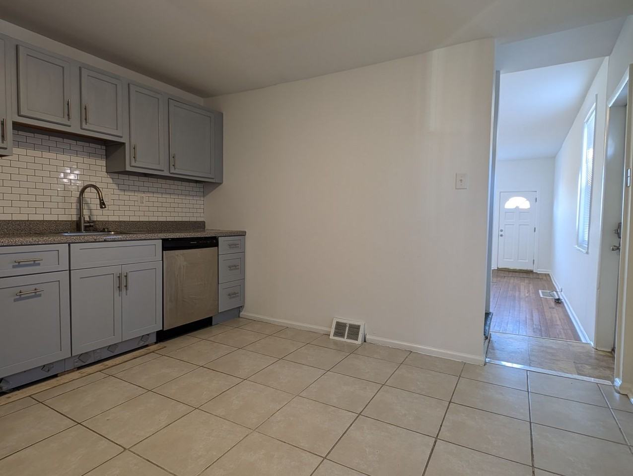 2437 Sepviva St - Photo 6 of 23