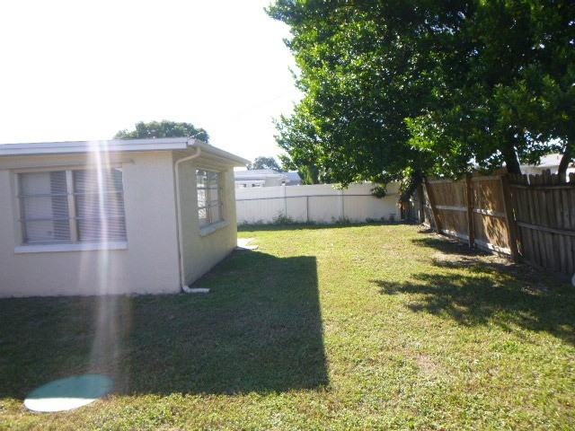 5203 Lofton Dr - Photo 2 of 50