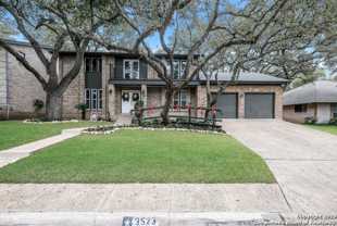 3523 Hunters Cir - Photo 1 of 1