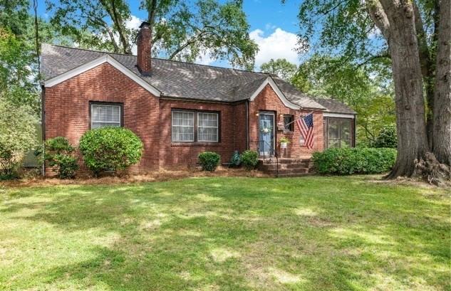 1739 E North St - Photo 2 of 11