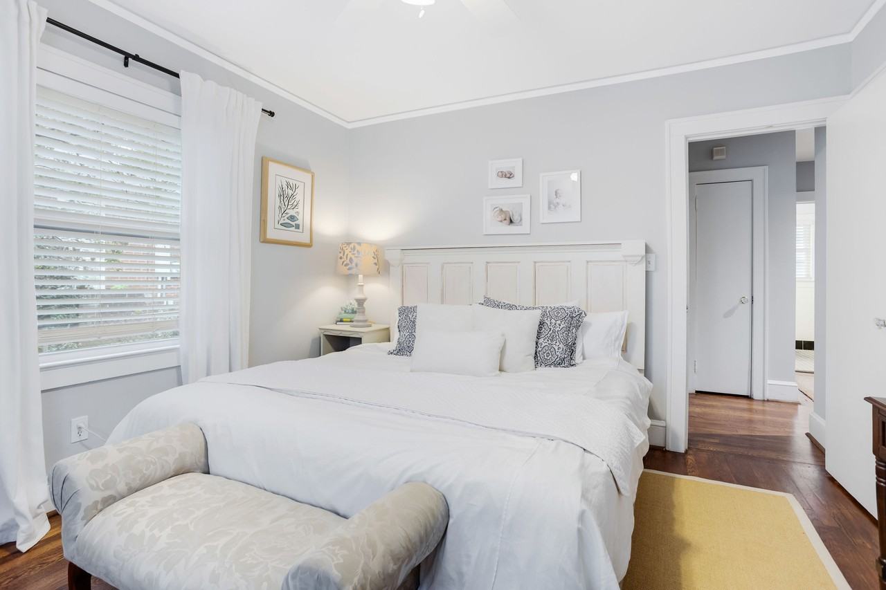 1739 E North St - Photo 3 of 11