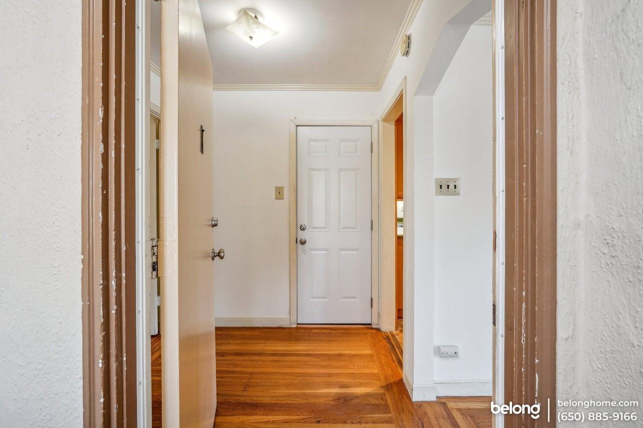 1203 45th Ave - Photo 2 of 25