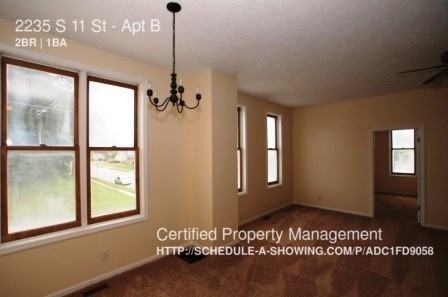 2235 S 11th St #B - Photo 2 of 5