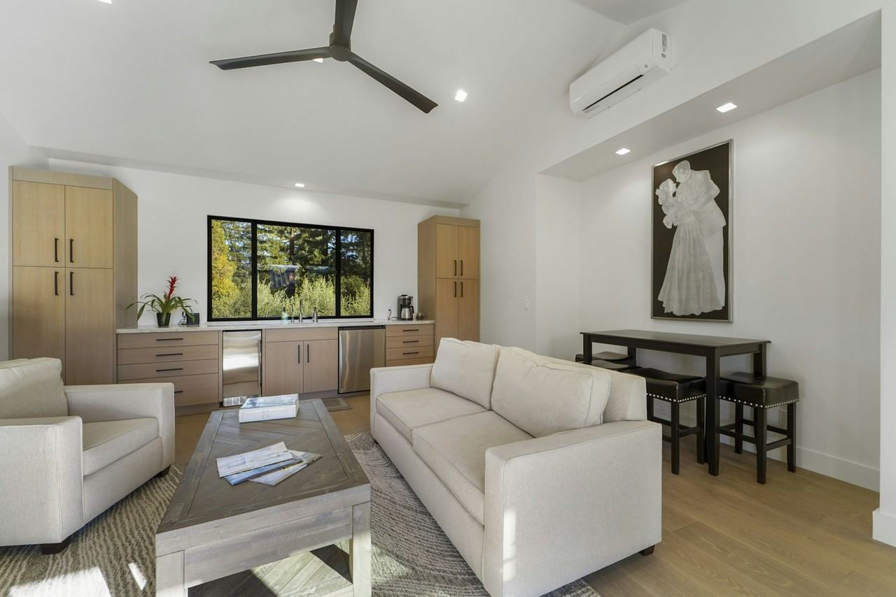 1144 Ragatz Lane - Photo 5 of 28