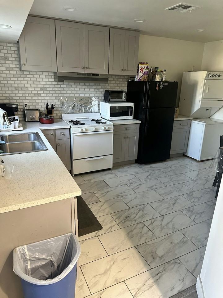 15306 El Camino Avenue, Unit 1 - Photo 2 of 8