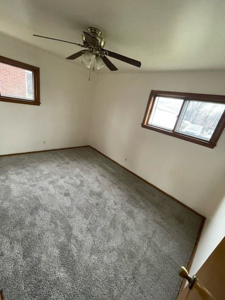 6024 W Cleveland Ave #3 - Photo 6 of 21