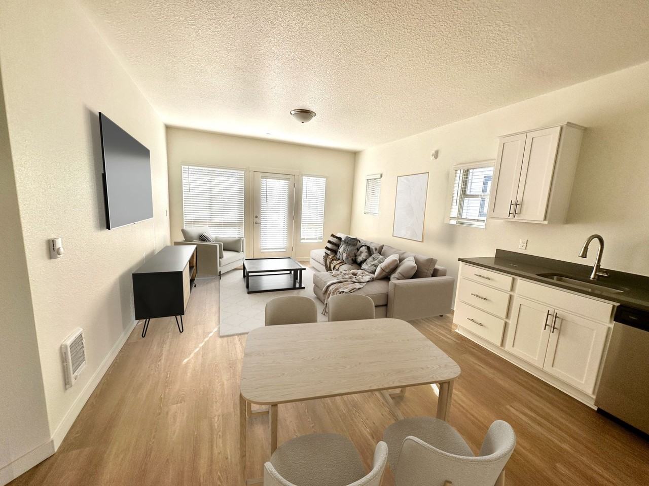 Halsey Crossing Apartments - Photo 3 of 25