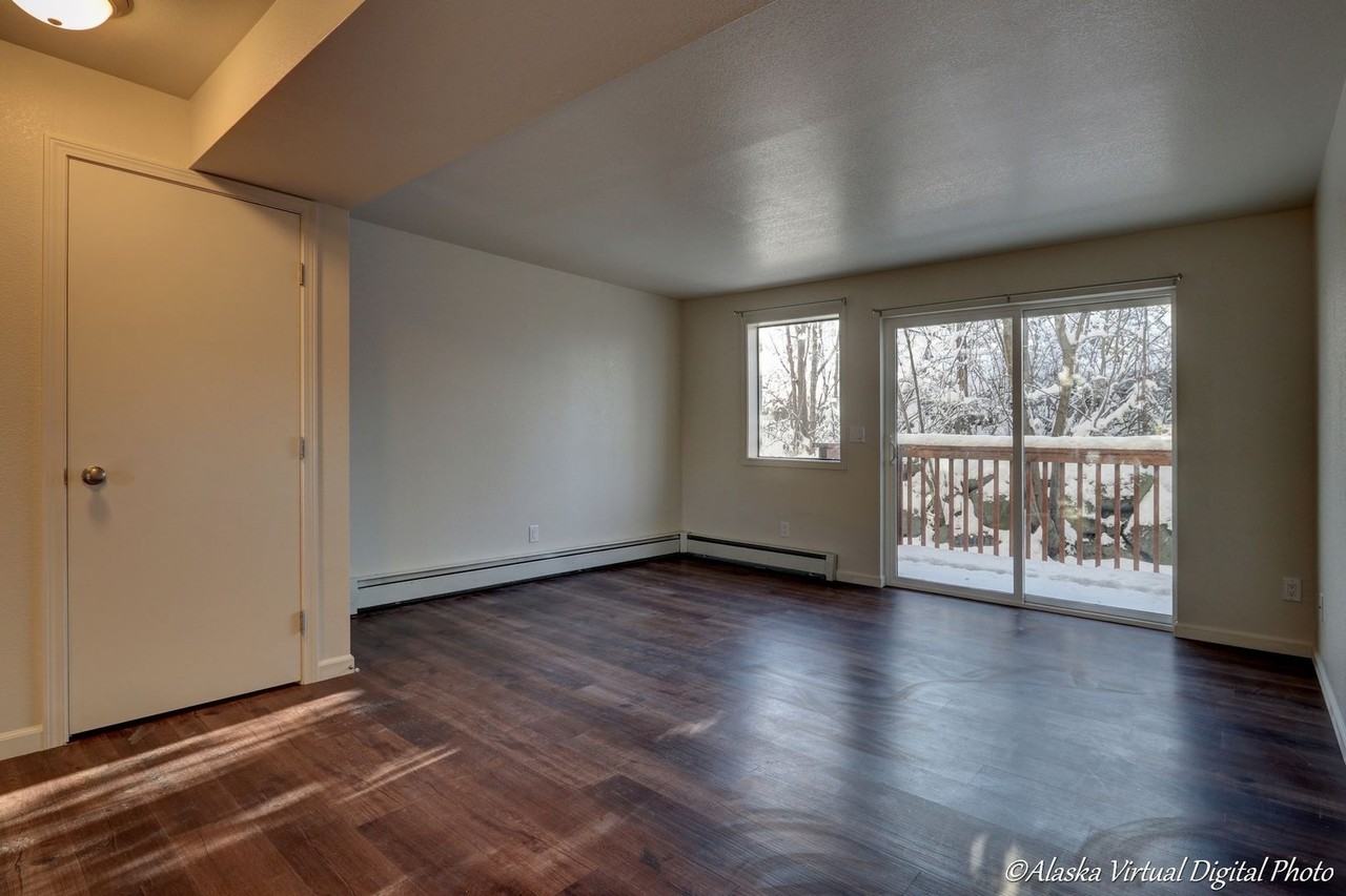 Berlin Rose Apartments - Photo 3 of 40