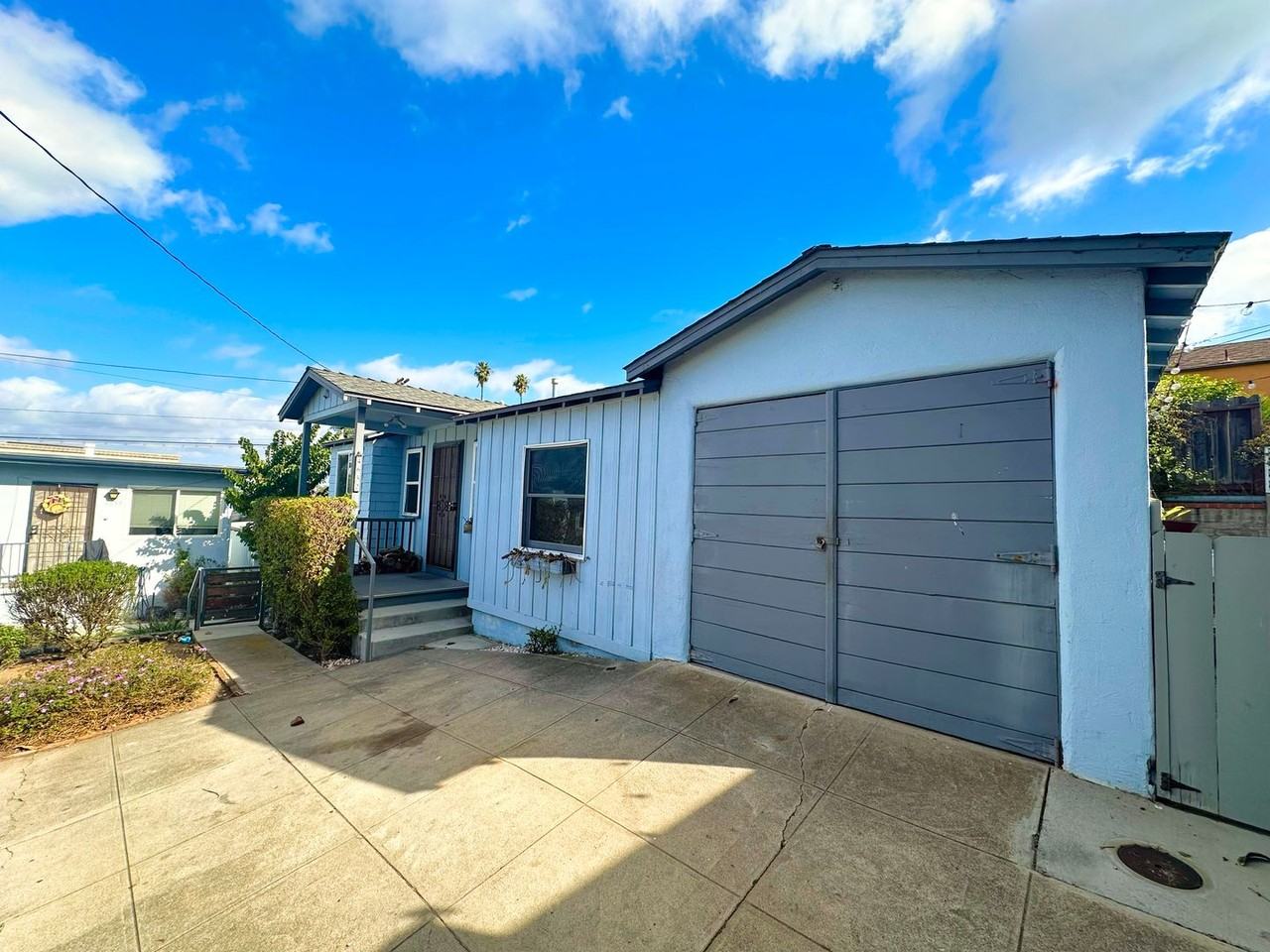 4650-60 Niagara Ave - Photo 5 of 31