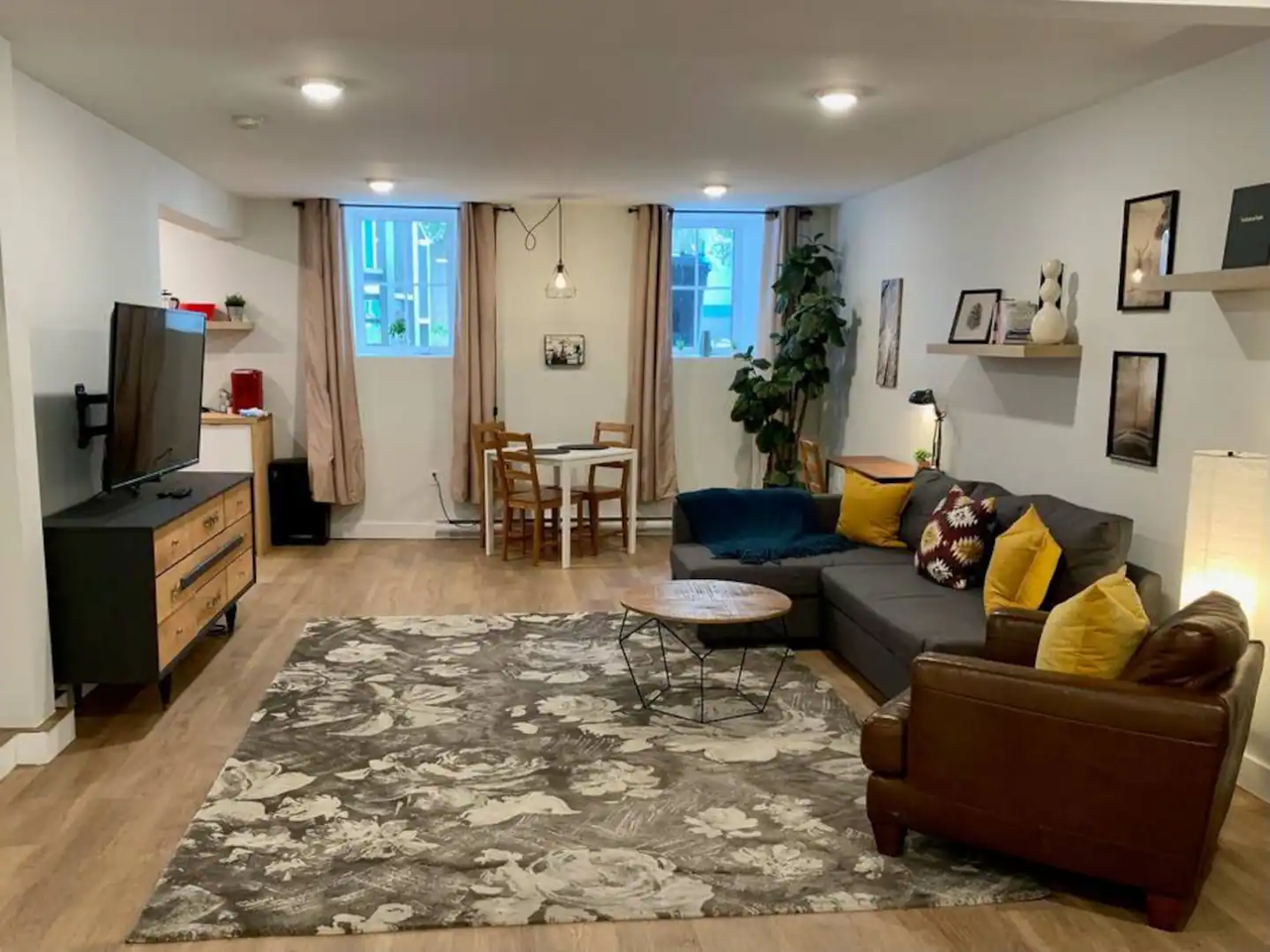 6600 First St #1 - Photo 2 of 18