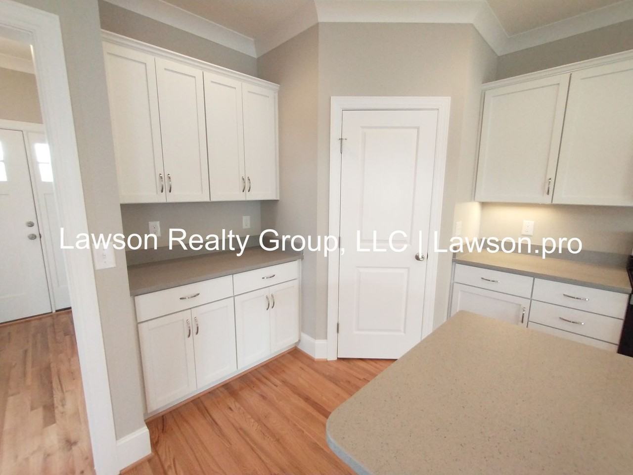 3602 Colonial Green Cir Sw - Photo 5 of 18