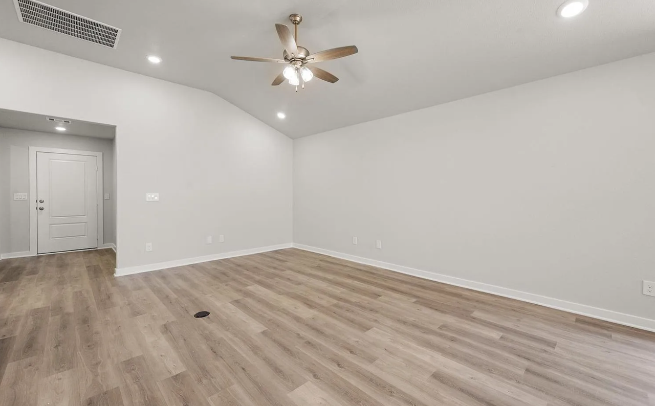 3412 Good Prairie Avenue - Photo 5 of 23