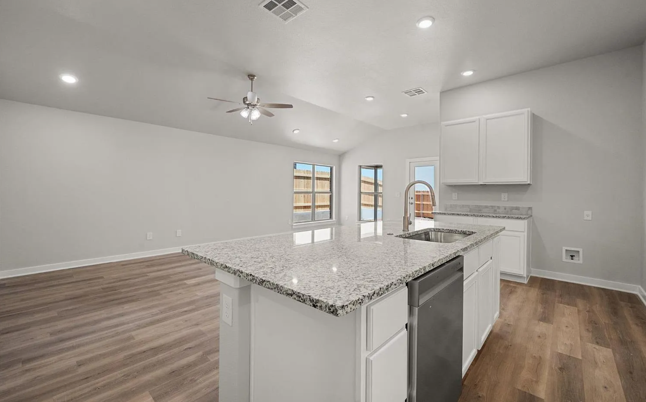 3412 Good Prairie Avenue - Photo 7 of 23