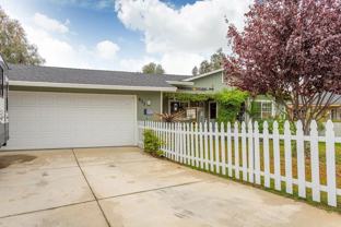 825 Jefferson Ct - Photo 1 of 1