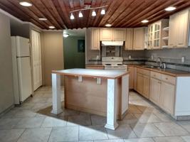 featured image of 1008 Stockwell St