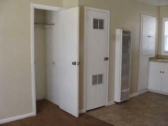 1591 Zener St - Photo 3 of 19