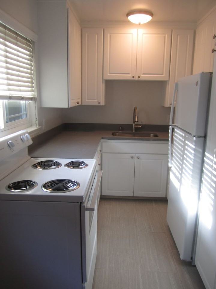 2370 Homestead Rd #07 - Photo 3 of 10