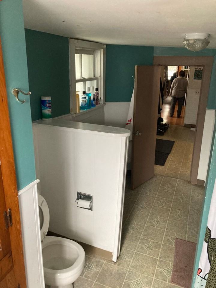 24 Monroe St - Photo 4 of 12