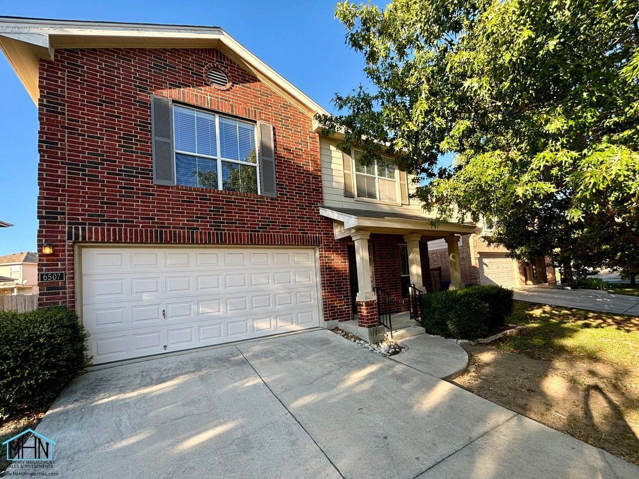 6507 Dancing Ct - Photo 2 of 24