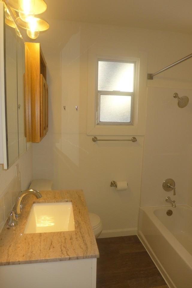 610 Madison St - Photo 6 of 19