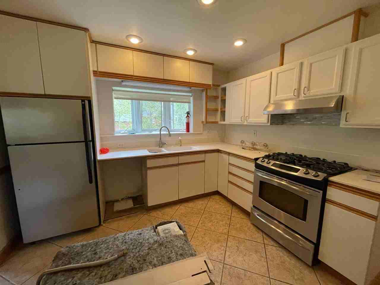 113 Winston Dr - Photo 3 of 16