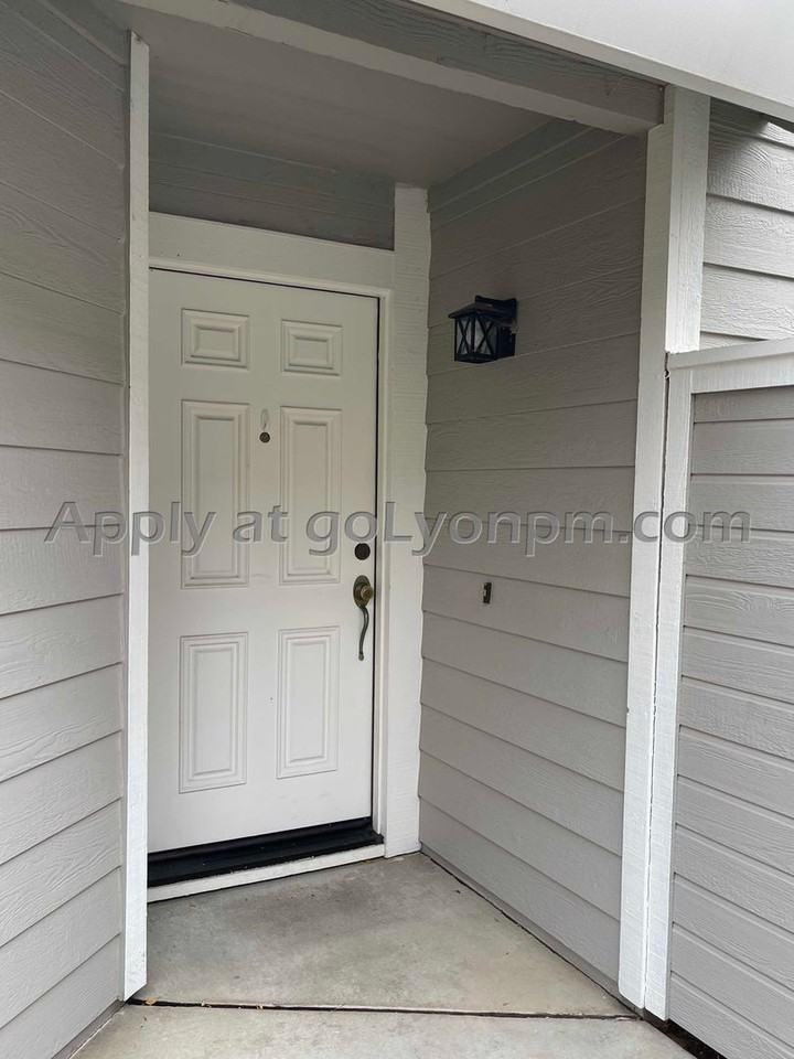 316 Baird Dr - Photo 2 of 19