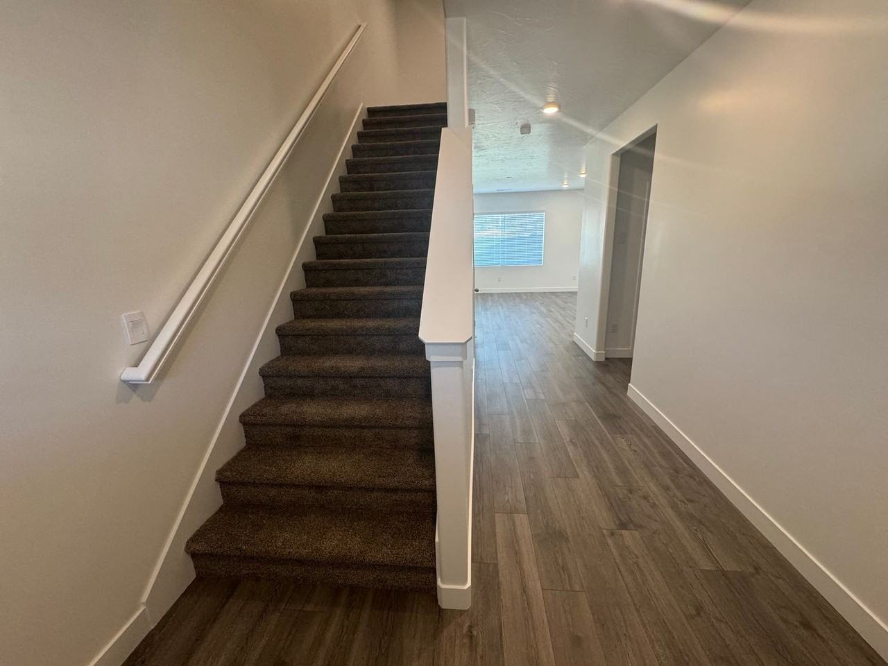 1547 S Ripple Rock Dr - Photo 4 of 38