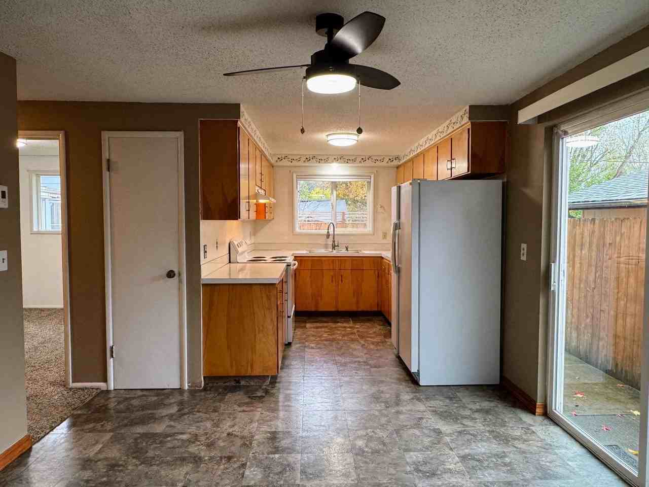 2580 Taylor St - Photo 4 of 17