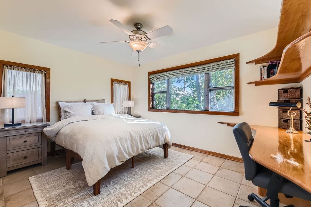 2775 7th St - Photo 3 of 28