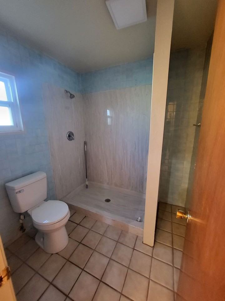 10113 Blume St Ne - Photo 4 of 12