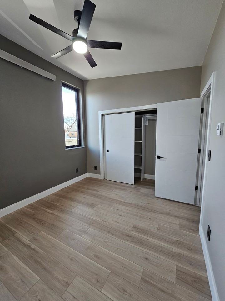 1615 E 22nd St - Photo 7 of 14