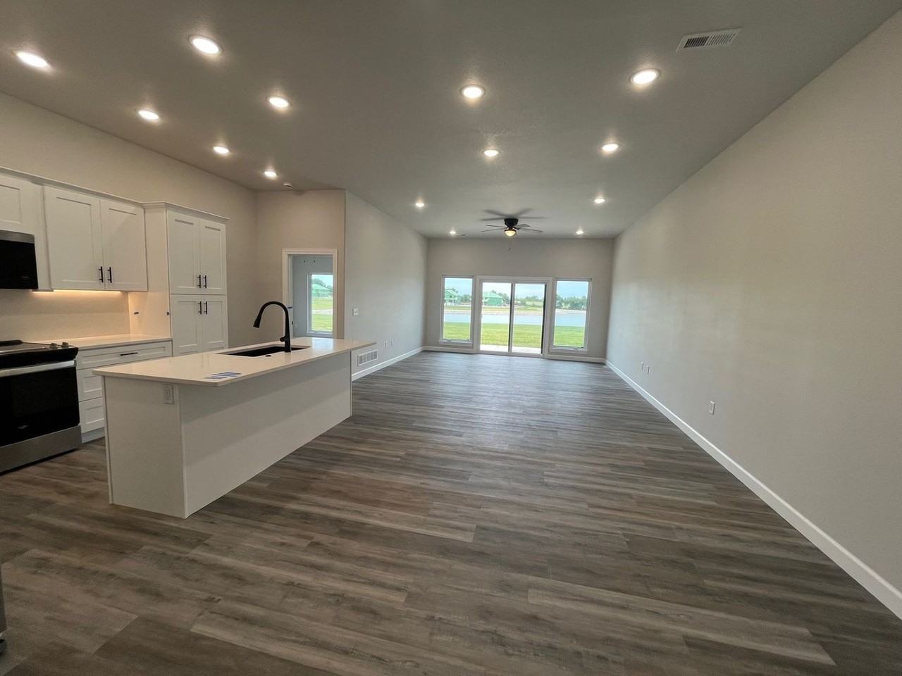 365 Se 85th Rd - Photo 2 of 20