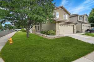 featured image of 920 Glenloch Dr