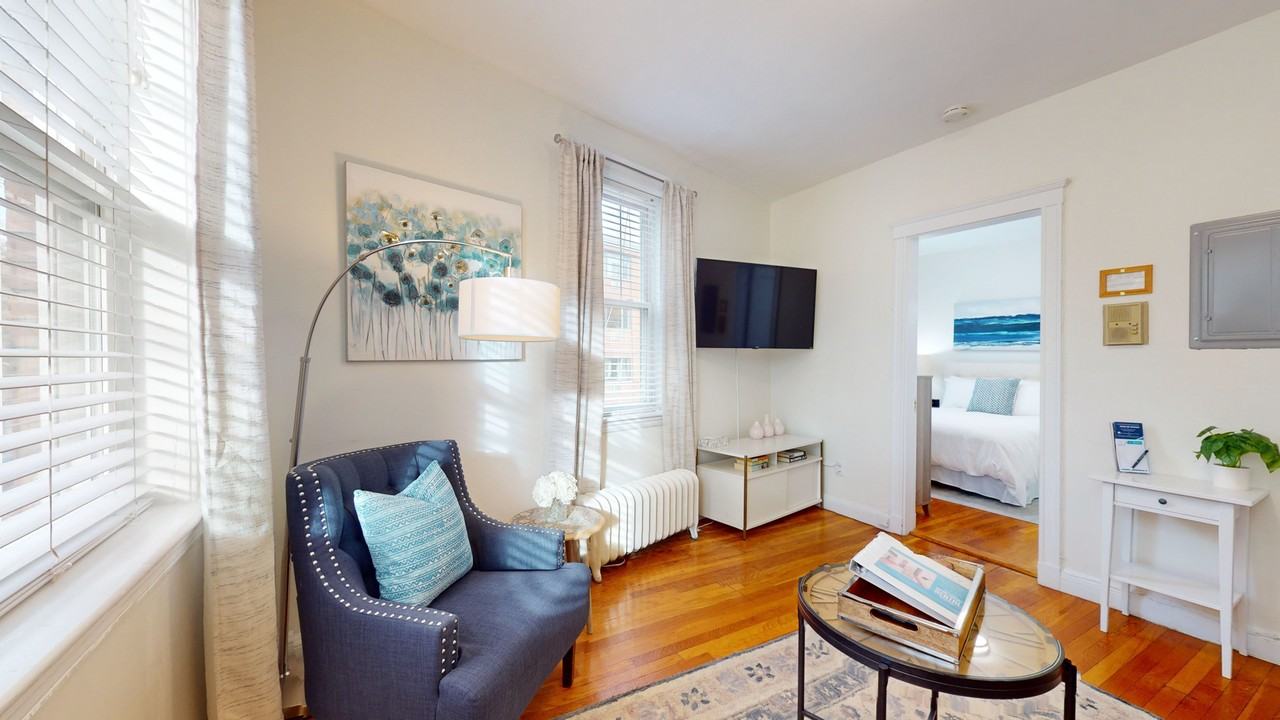 191 Kent St #3 - Photo 6 of 13