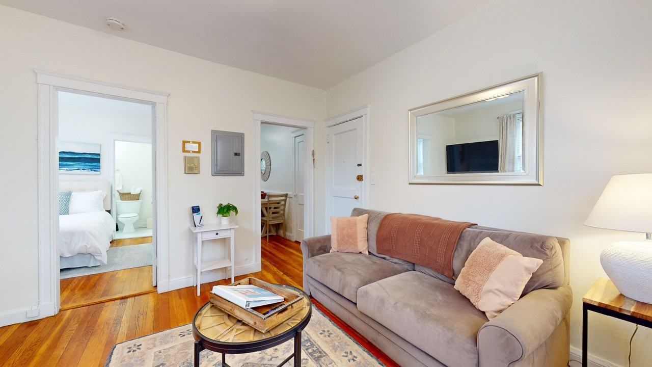 191 Kent St #3 - Photo 5 of 13